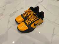 Kobe V Protro Bruce Lee