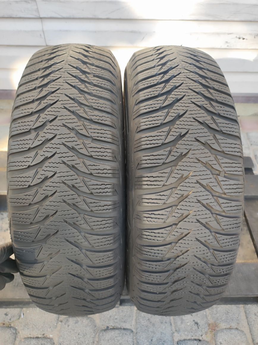 185.70.14 Dwie opony zimowe Goodyear