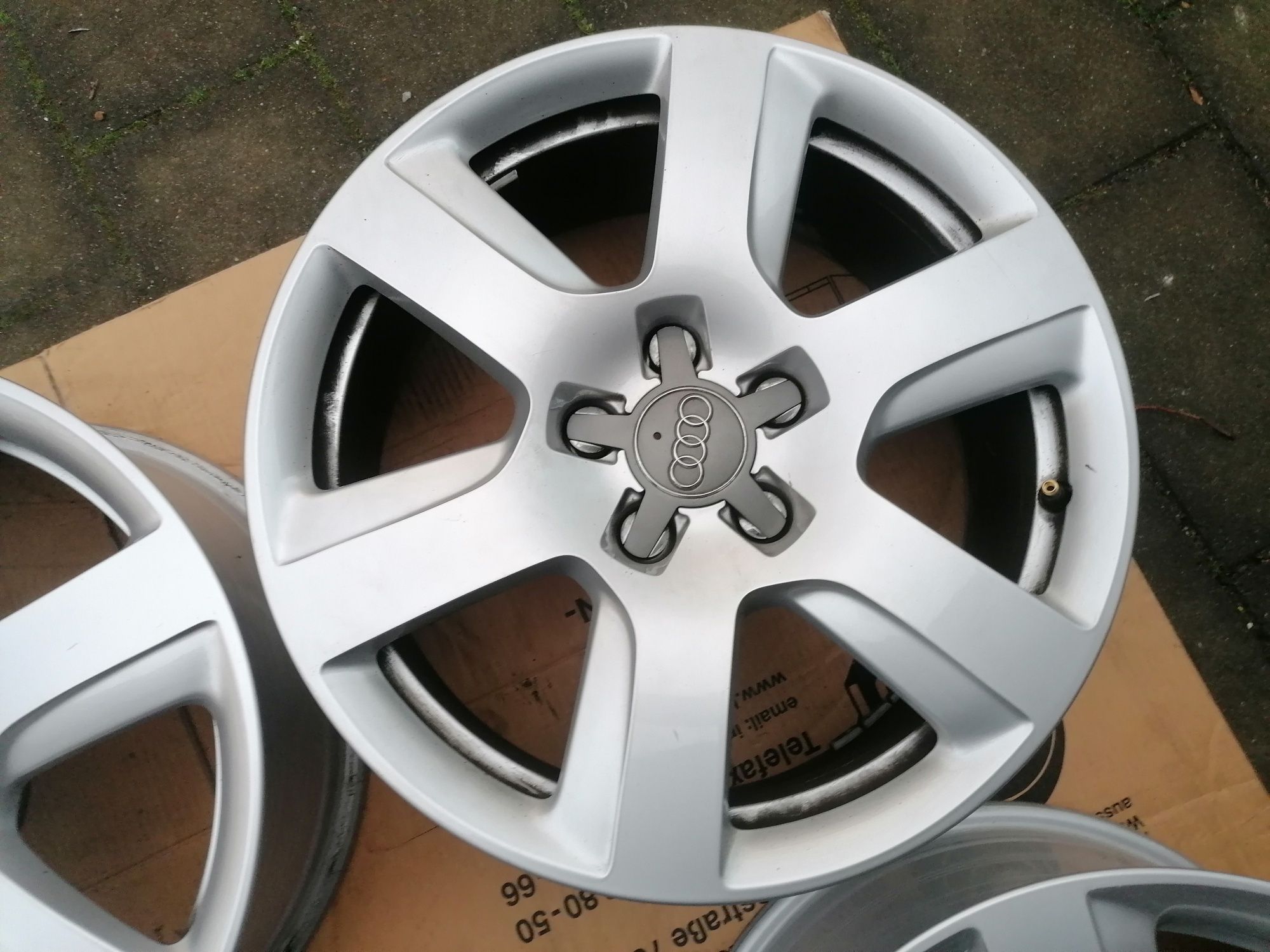 Alufelgi Audi  A6 C7 17 cali 5x112 4G8