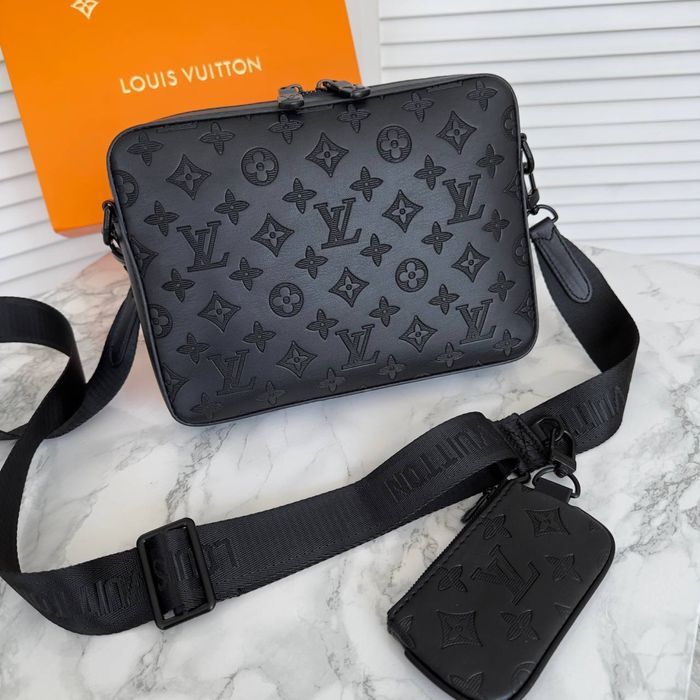 Сумка-мессенджер Louis Vuitton Duo