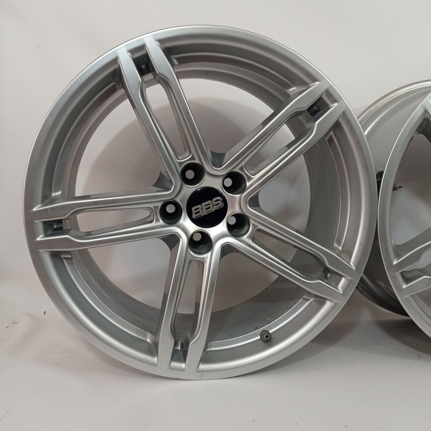 5x112 Porsche Macan turbo 19" 8j/9j et21 bbs rd562/561 mercedes bmw