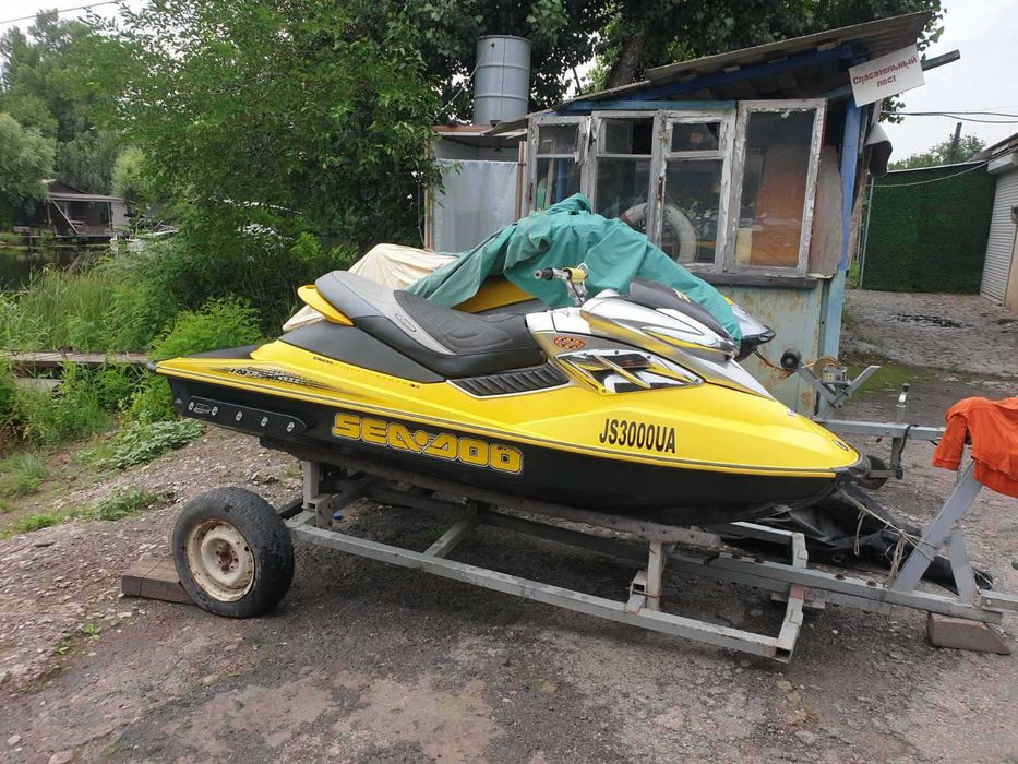 Гидроцикл SeaDoo supercharged 4tec 2013 г.в.