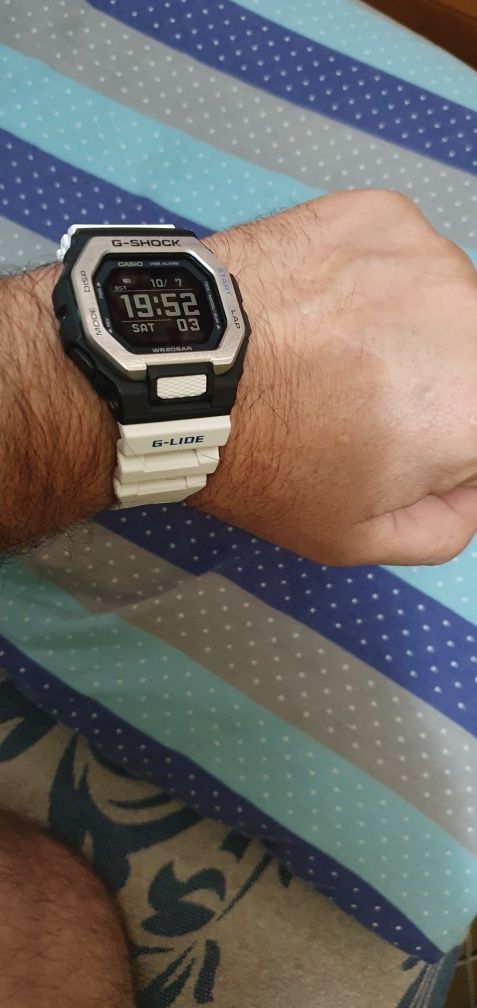 Casio G- ChoskGBX-100-7ER:Bluetooth