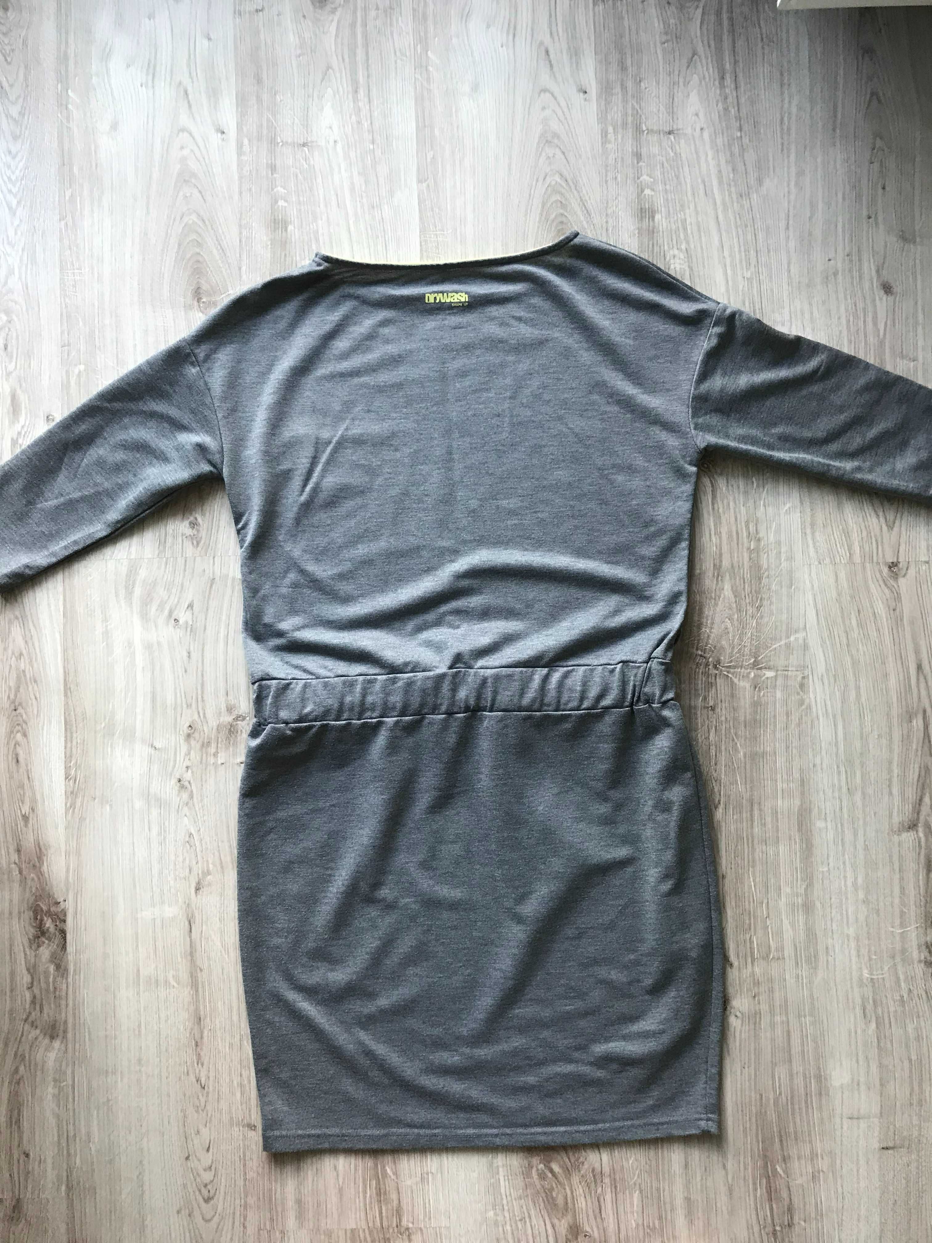 Sukienka dresowa Drywash M38 (jak L/XL)