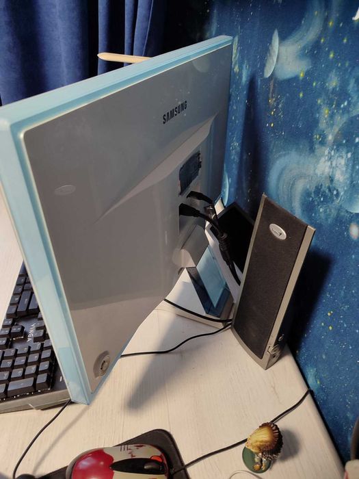 Монітор 21.5" Samsung компютерный монитор для компютера