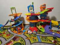 VTech Wieża patrolowa + wieża parkingowa + 4 auta