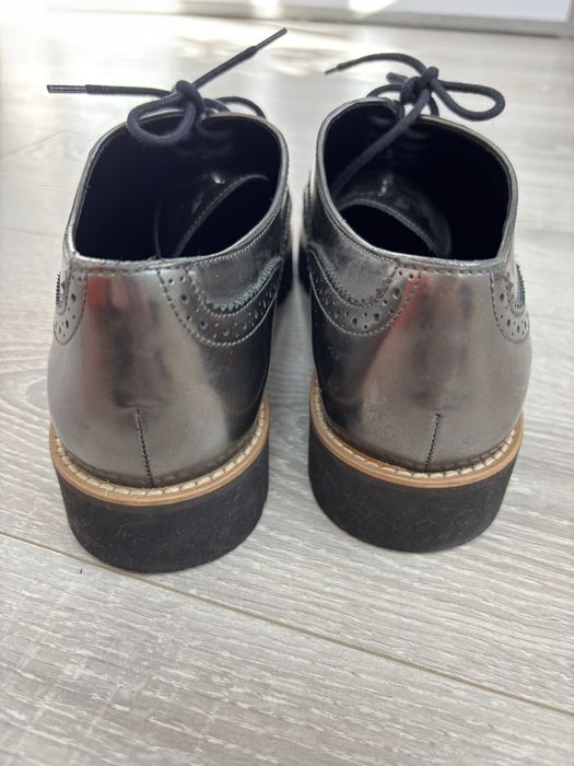 Оксфорди, туфлі, кеди  Hogan