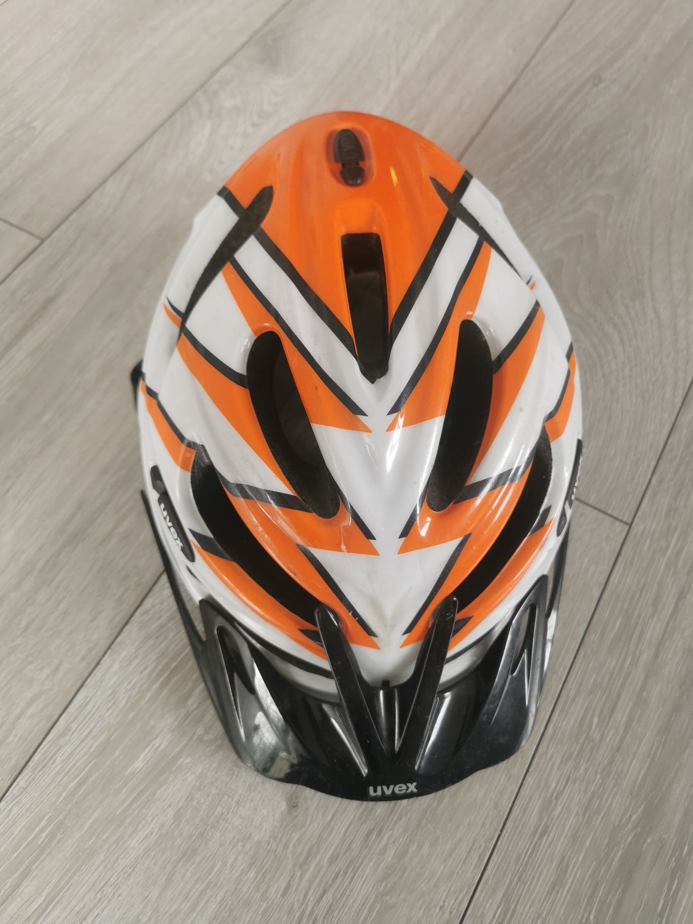 kask rowerowy uvex 52-57 cm