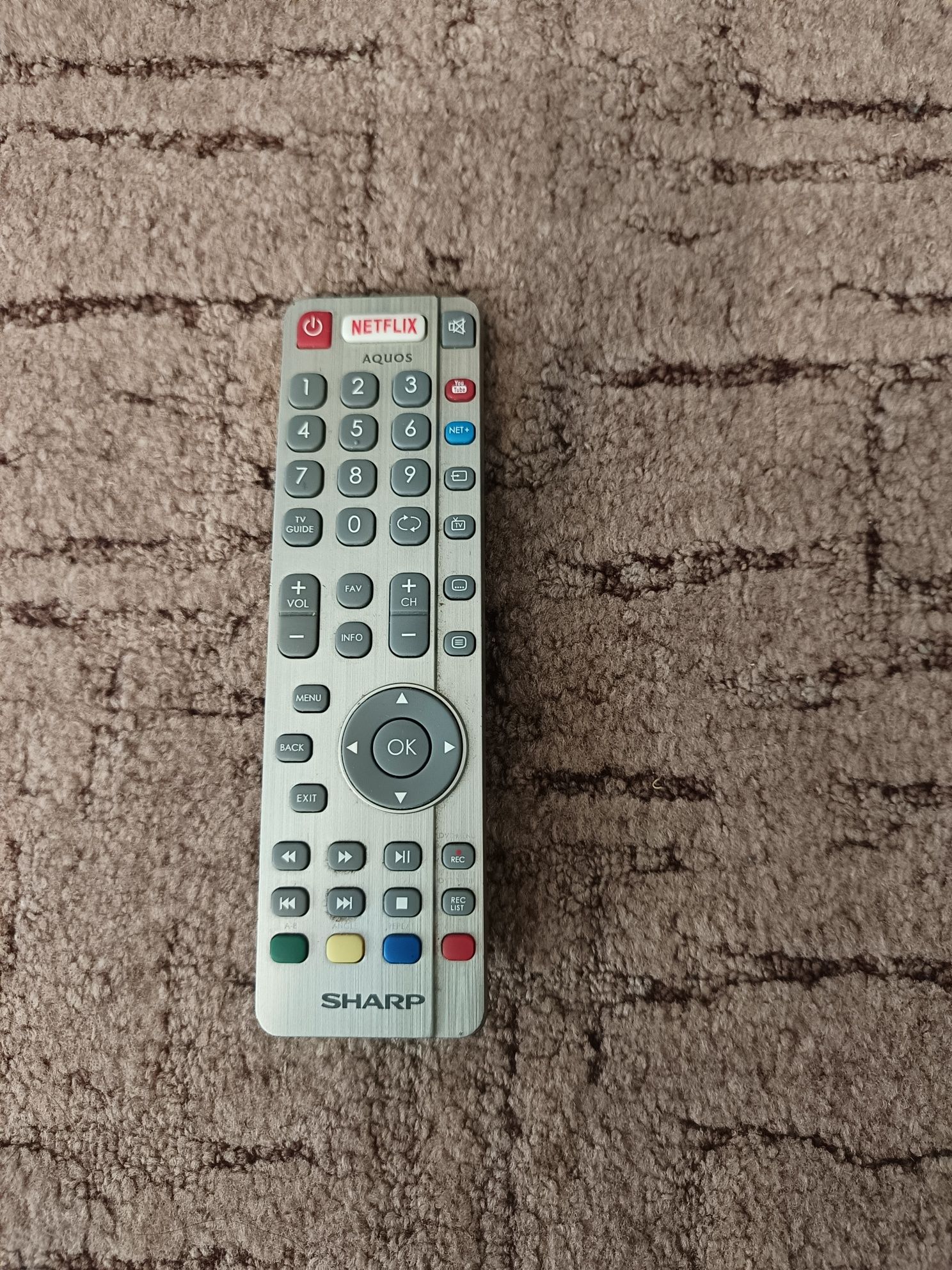 TV Sharp 49cali, Smart, 4K, Bluetooth. W super stanie.