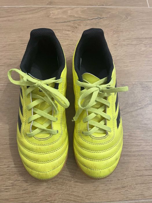 Buty dziecięce Adidas piłkarskie halowe, halówki, rozmiar 35