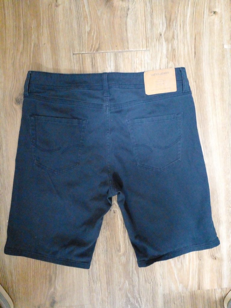 Шорты Jack & Jones. Размер 30-32