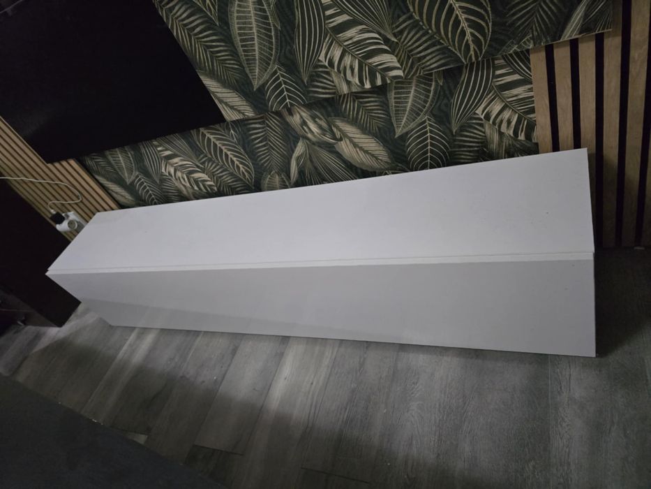 Szafka pod telewizor