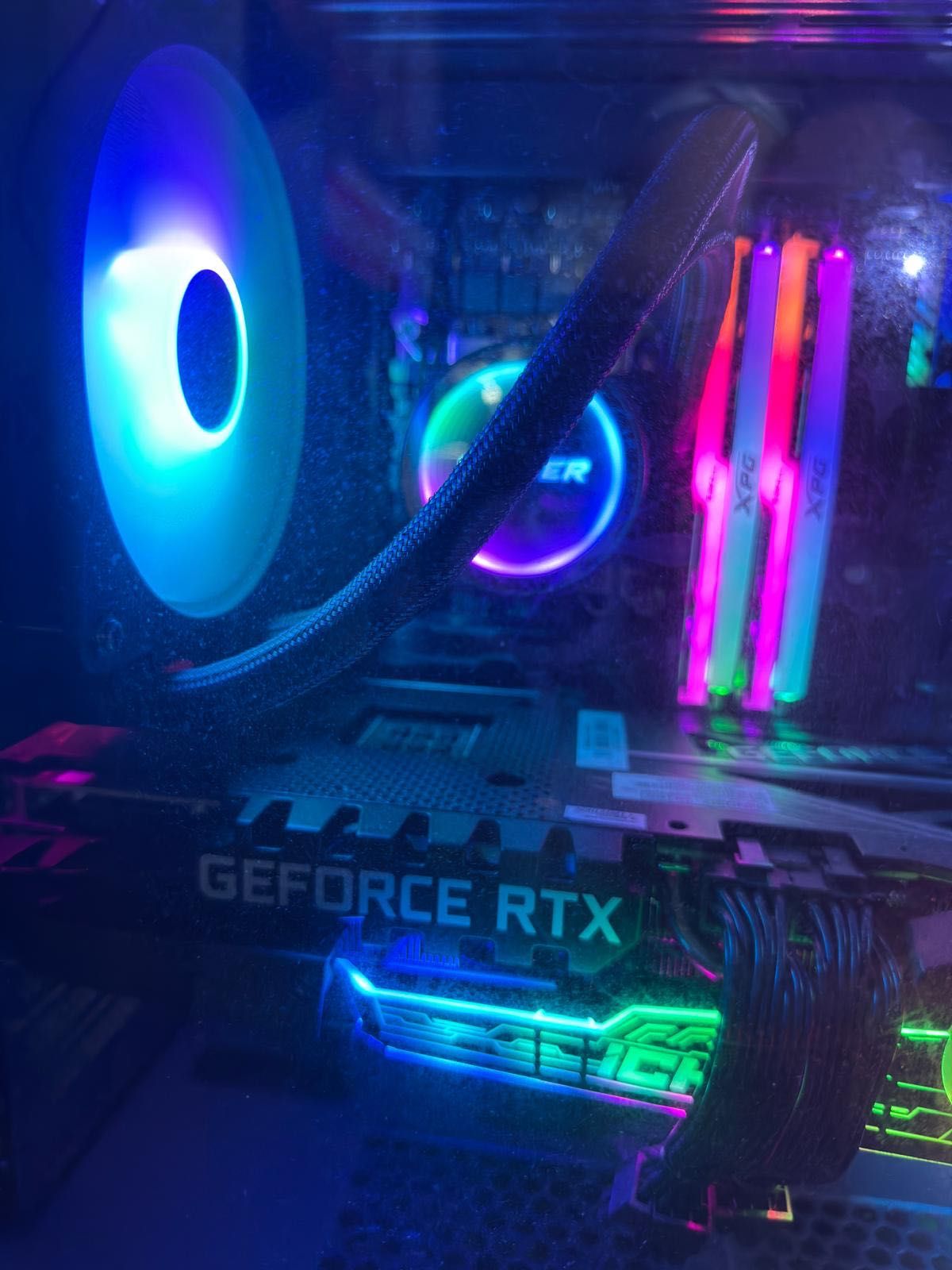 Vendo pc gaming.