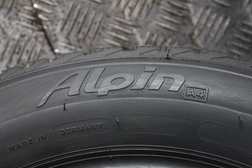 185/65/15 Michelin Alpin A4 185/65 R15 92T XL