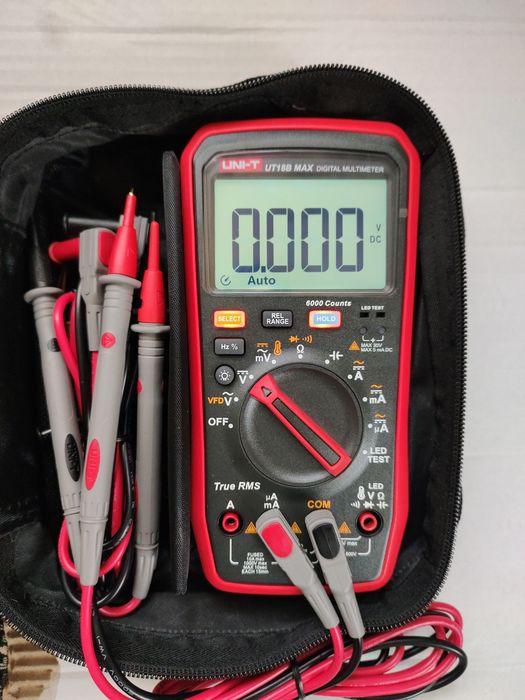 Прилад UNI-T UT61E+