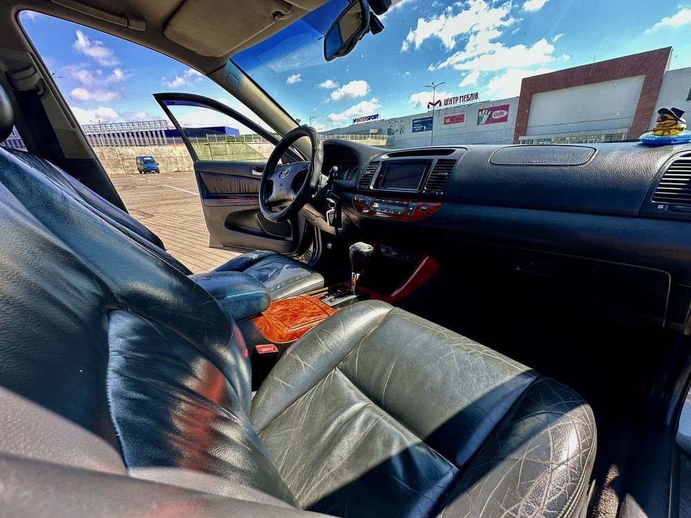 Toyota Camry 30 3.0 газ /бенз