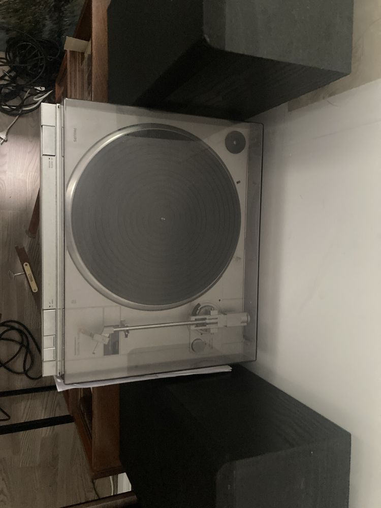Вініловий програвач Philips F7230. Терміново