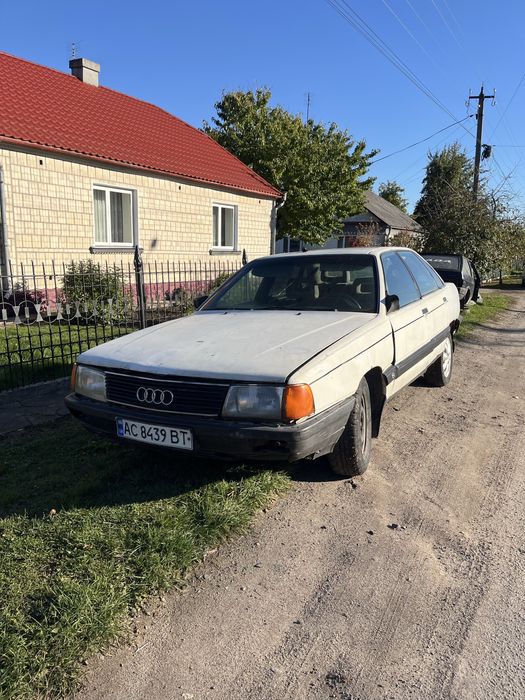 Продається Ауді 100