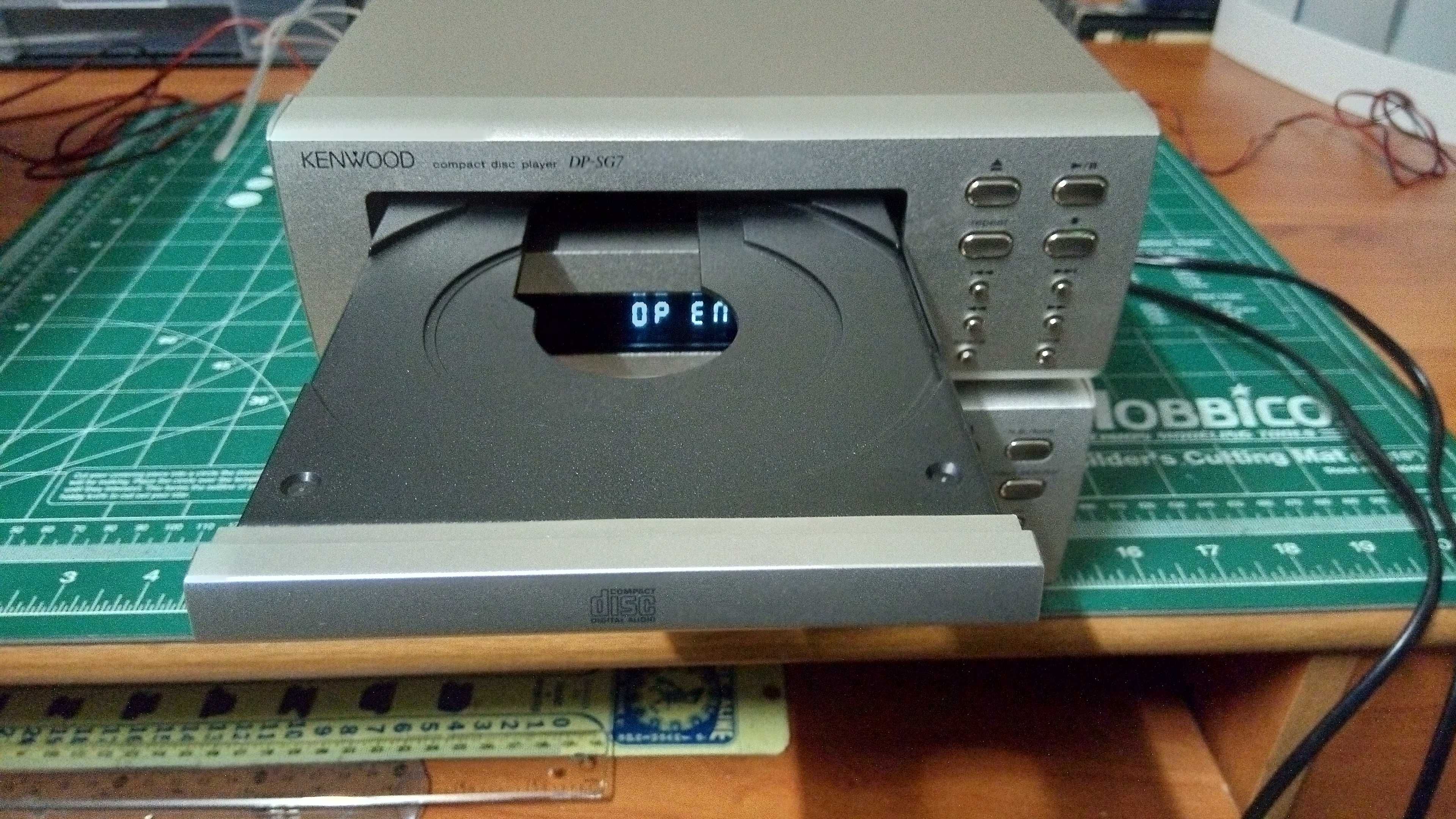 Mini aparelhagem som Kenwood SG7 (2 módulos)
