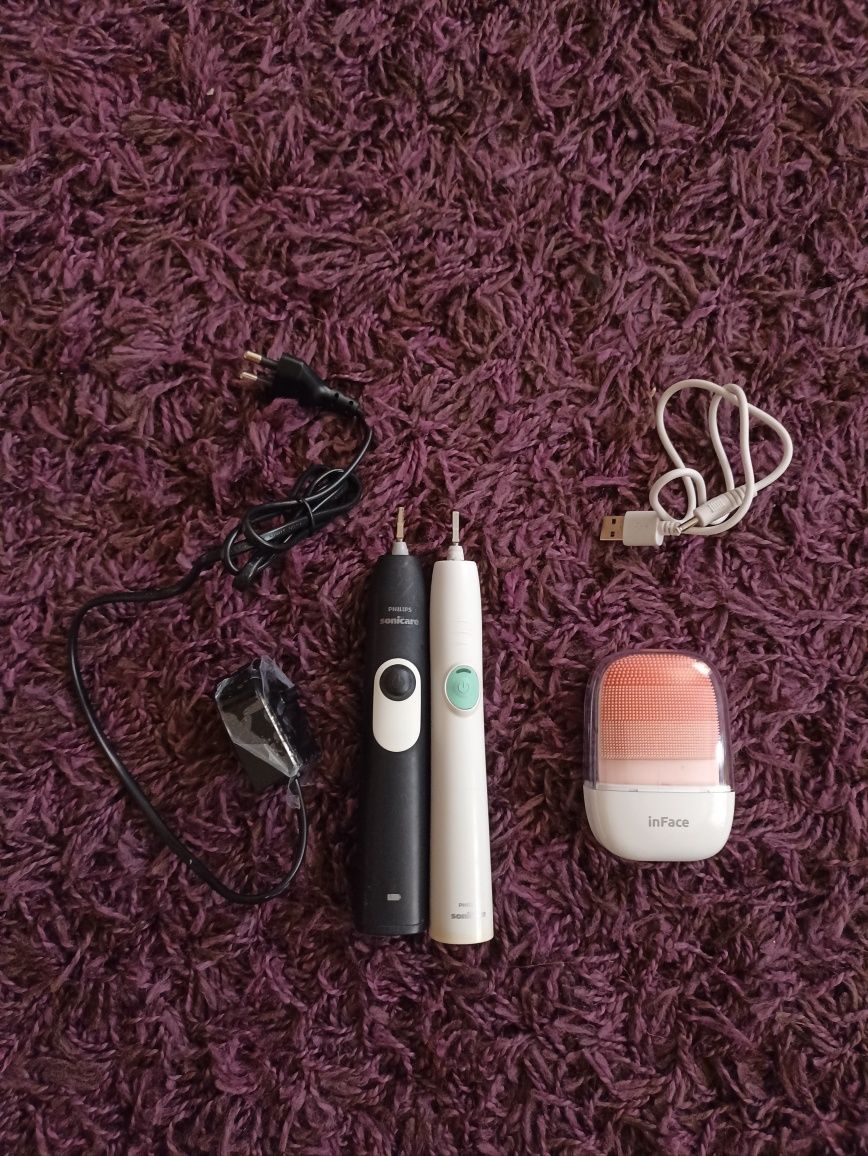 2 szczoteczki Philips sonicare i xiaomi inface