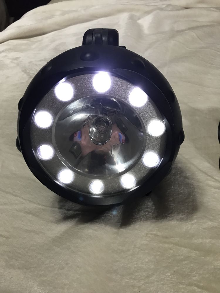 Lanterna LED c/ luz SOS