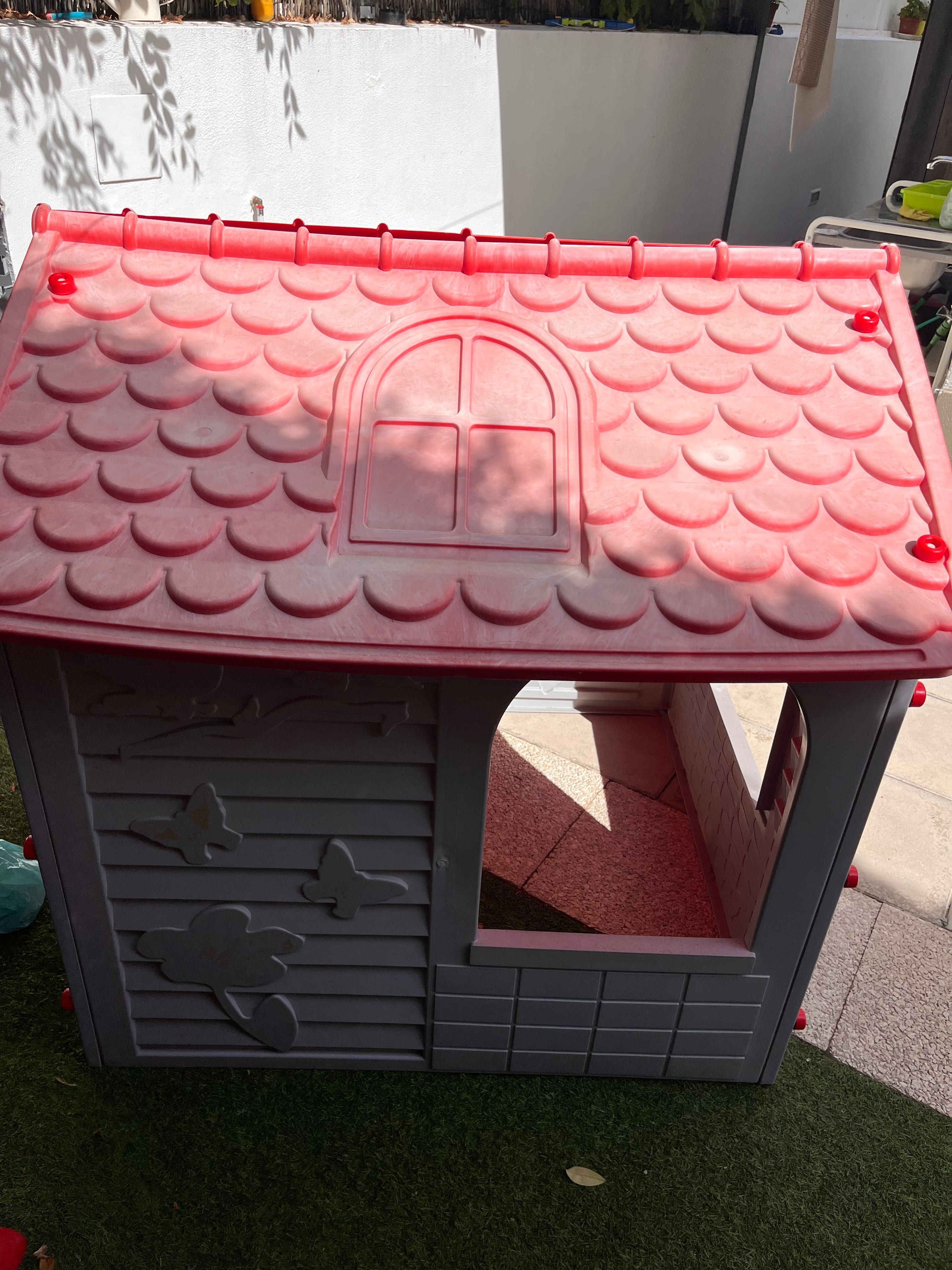 Casa de brinquedo - exterior