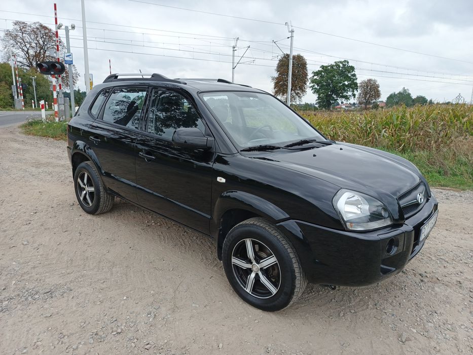 Hyundai Tucson 2.0 benzyna Śliczny / Klimatyzacja/Niski przebieg