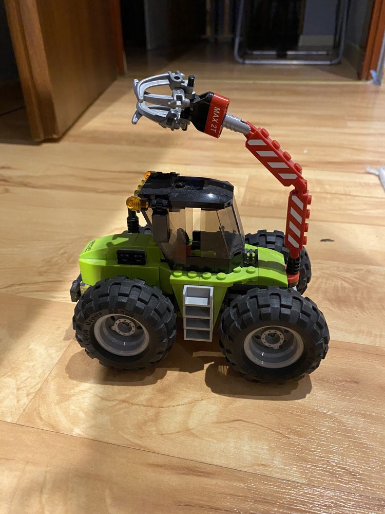 Traktor leśny lego