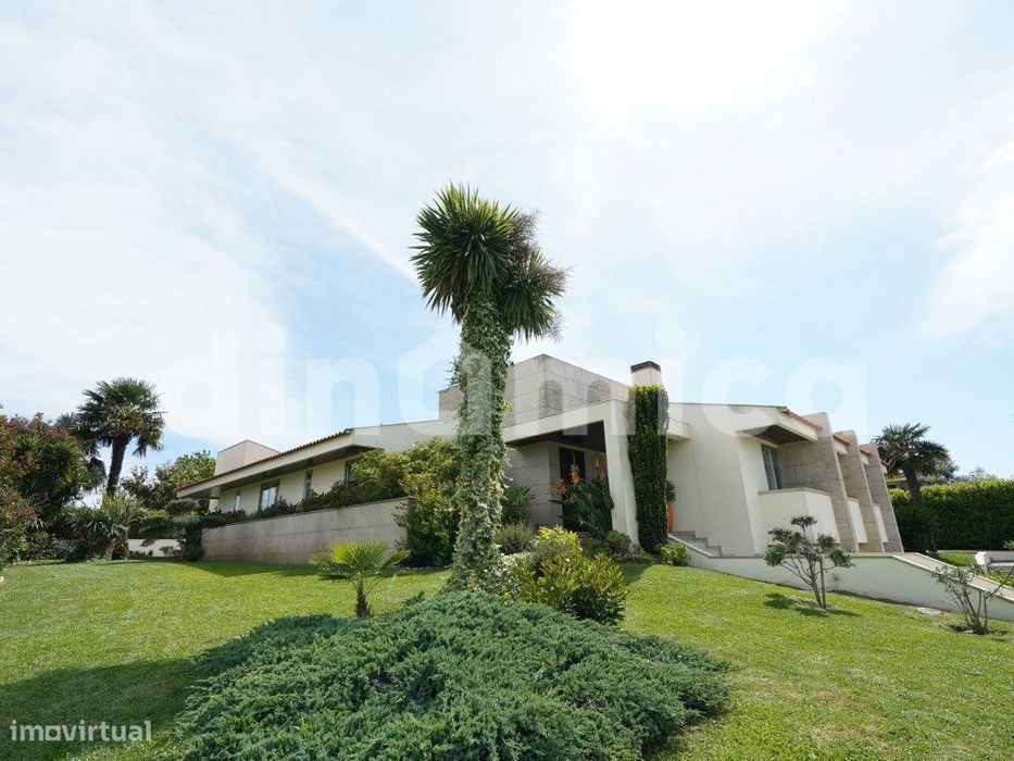 Vivenda Individual Térrea T4+2