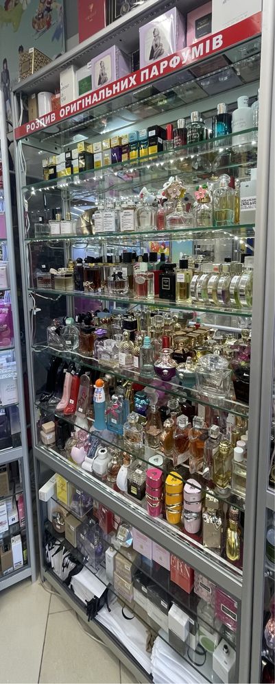 Торгівельне обладнання скляне