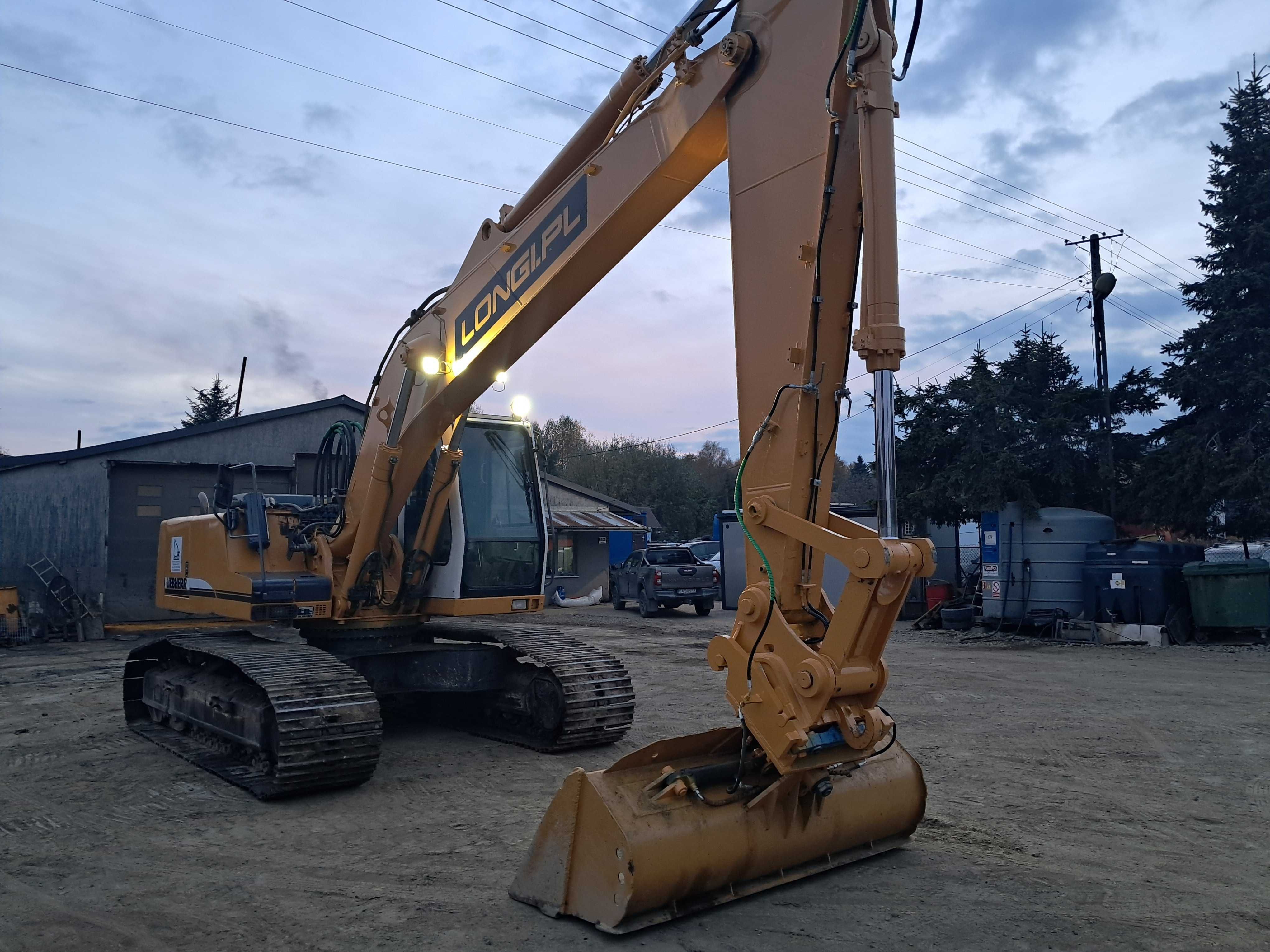 Wynajem Koparki Gąsienicowej 25 T z operatorem System 3D prace ziemne