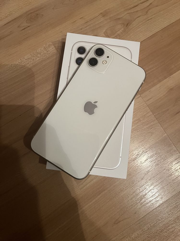 Iphone 11 biały 128GB