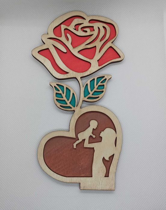 PREZENT NA DZIEŃ MATKI - Drewniana Róża na podstawce