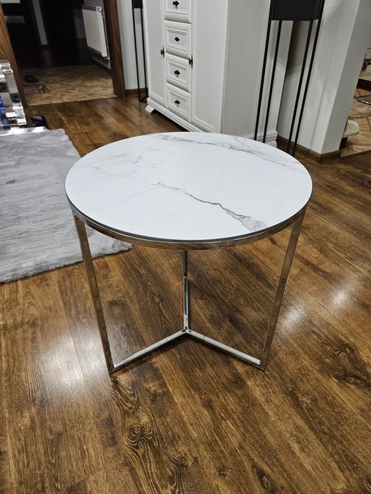 Stolik kawowy okragly