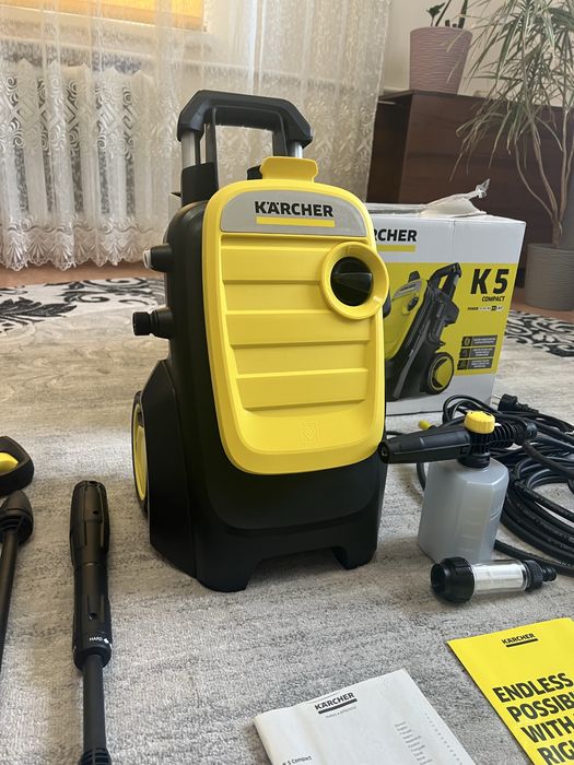 Мийка Karcher K5 compact