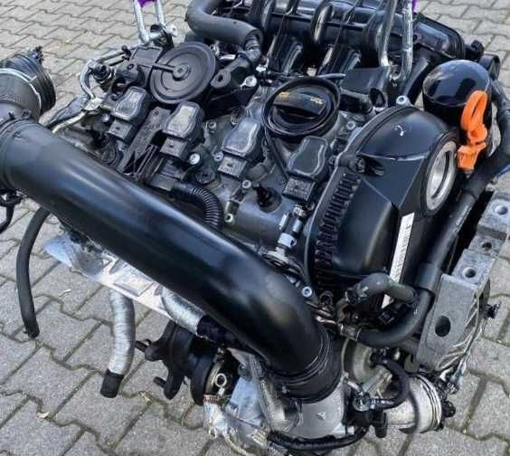 Silnik 2.0tfsi Audi a3 8p lift CCZA kompletny