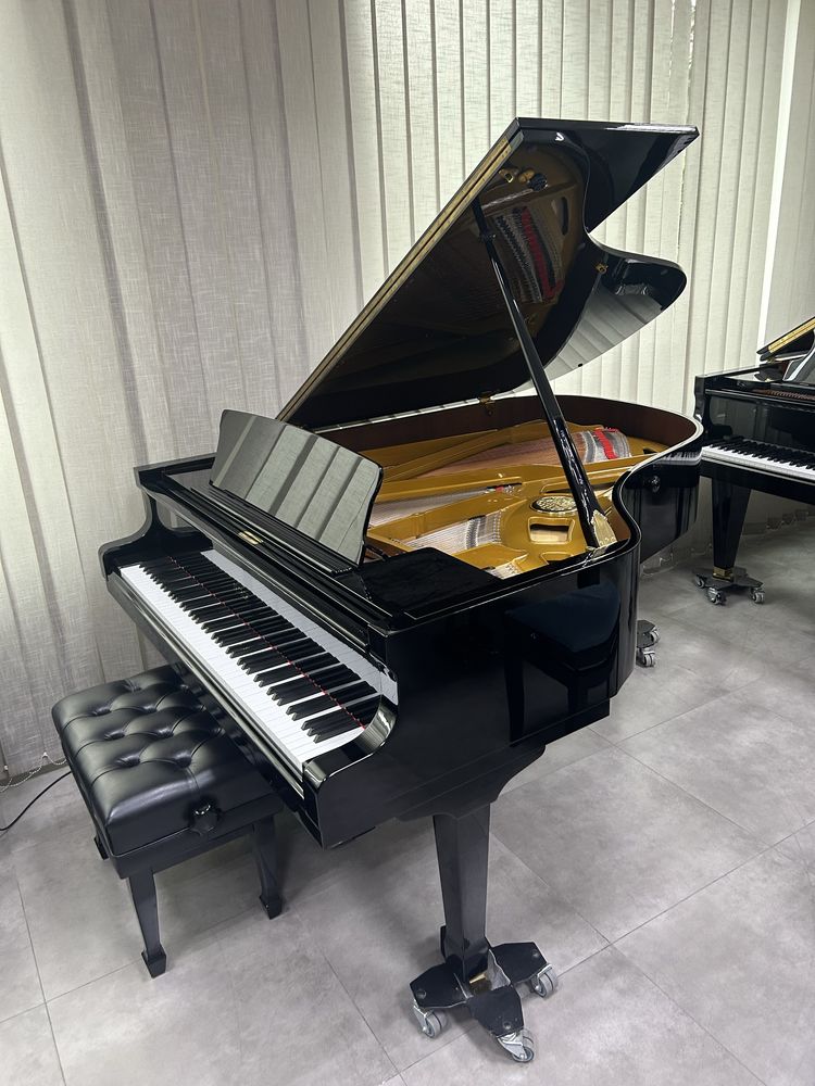Fortepian Petrof 2004rok PIII 192cm jak nowy