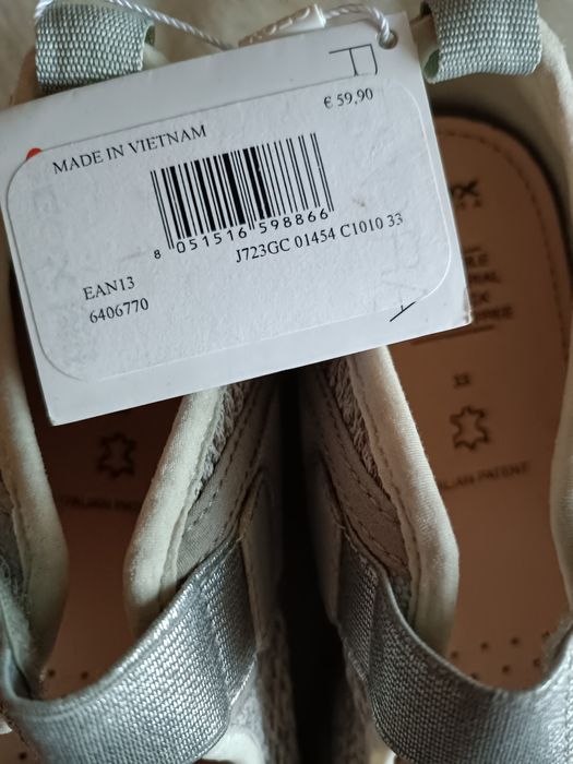 Sapatilhas/sabrina GEOX t33 NOVAS