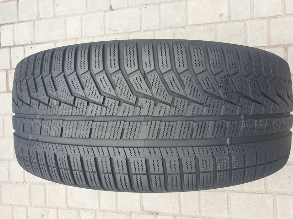 Шина 1шт 255/45 R20 105V Hankook Winter I Cept evo2suv.