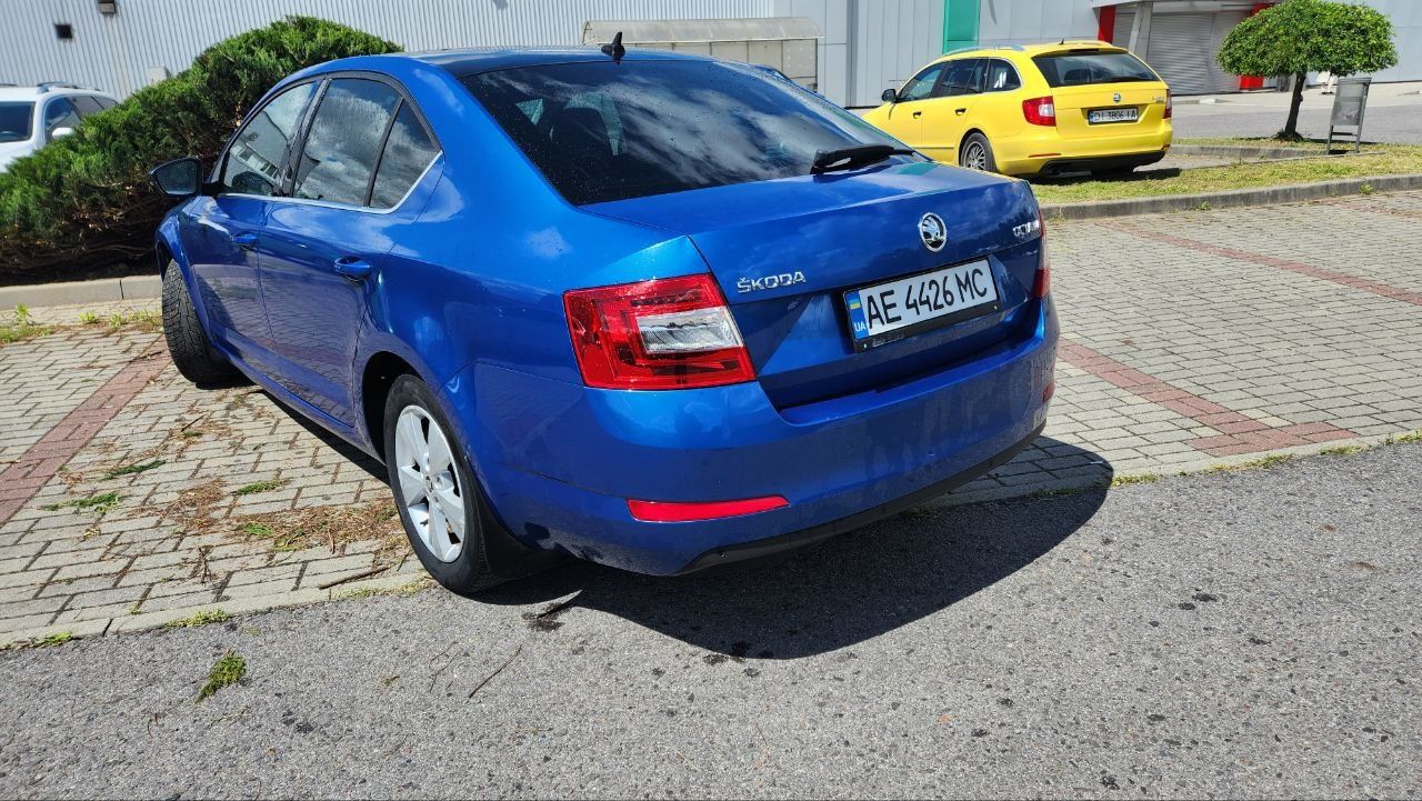 Skoda oktavia A7 седан  2014