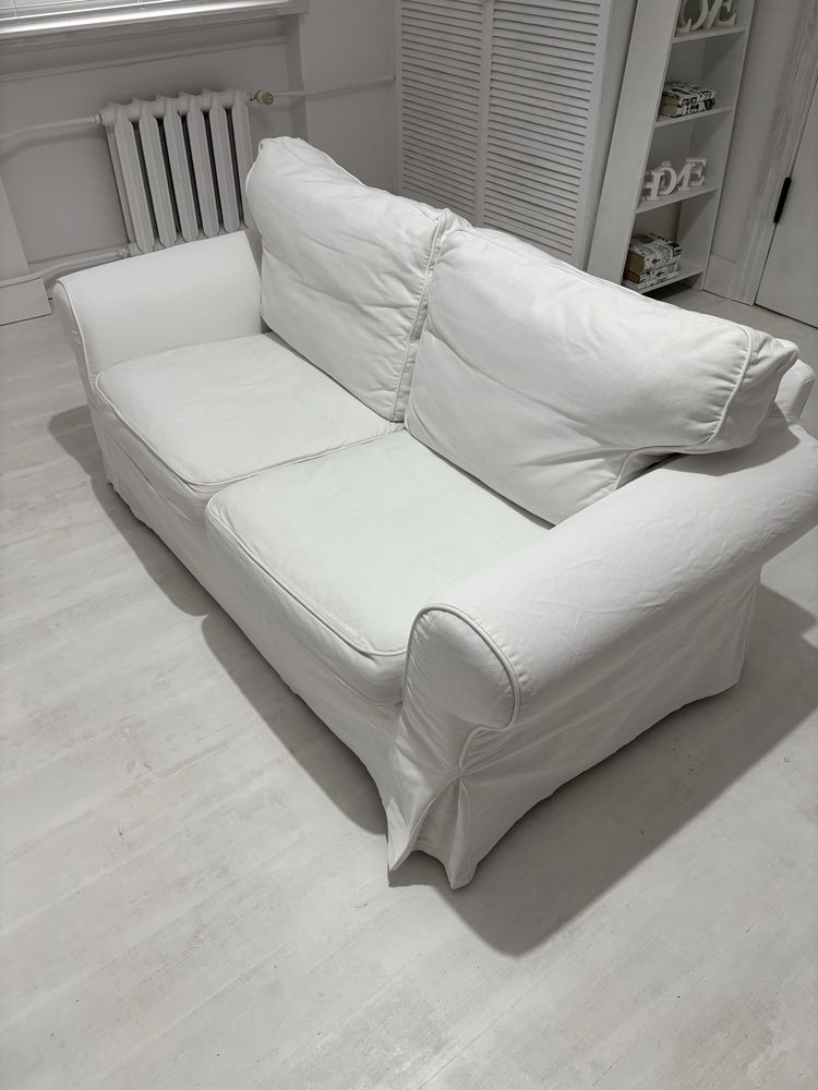 Sofa kanapa ikea ektrop 2osobowa nierozkladana biale pokrowce