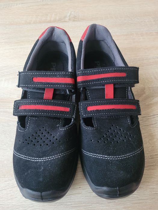 Odzież robocza sprzedam