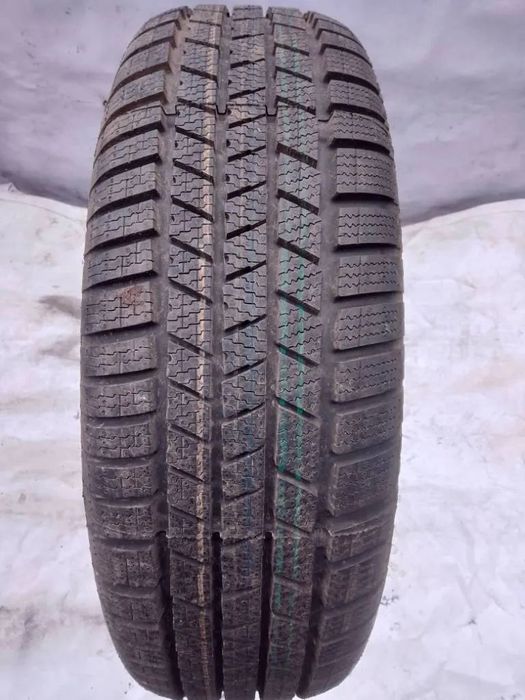 Continental CrossContact Winter 215/65 R16 98T 2023