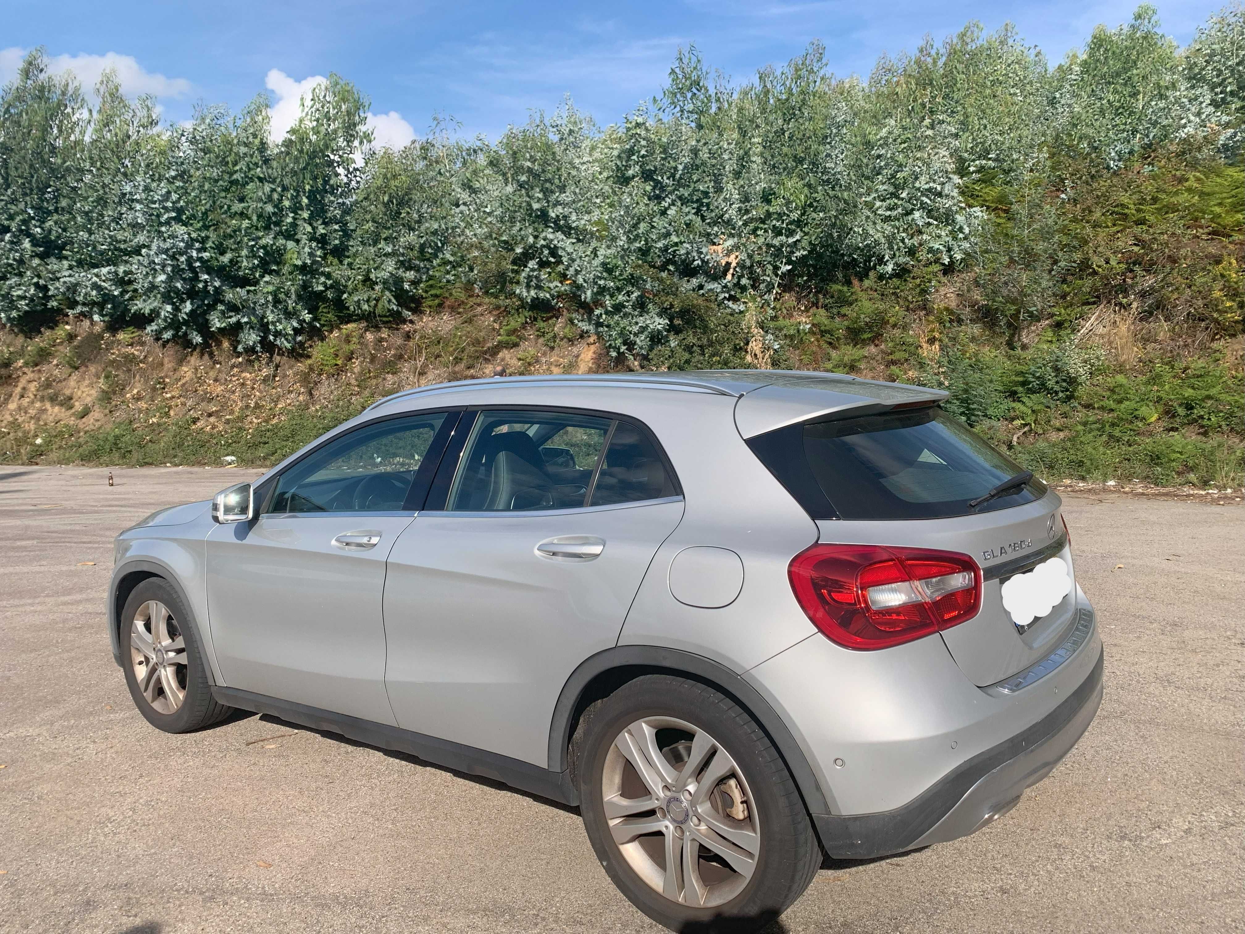 Mercedes-Benz GLA 180d