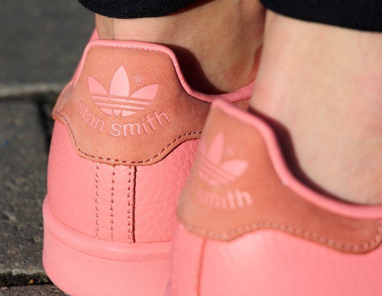 Adidas Stan Smith “Tactile Rose”