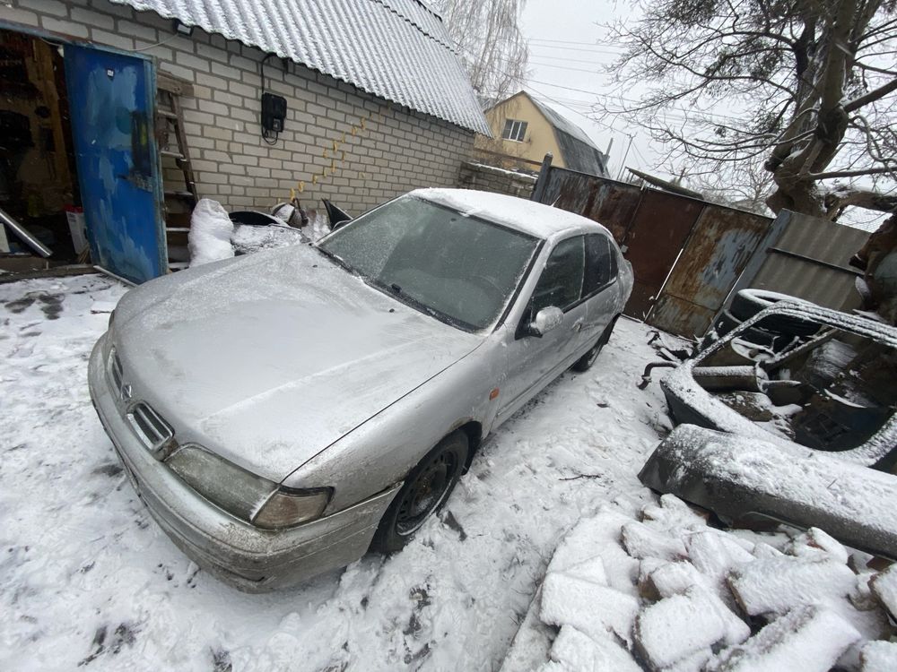 Разборка Nissan primera p11 дорест 1998 sr20de