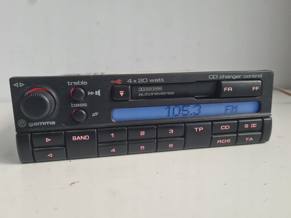 Radio VW gamma IV T4 multivan caravelle philips golf 4 IV passat B5…