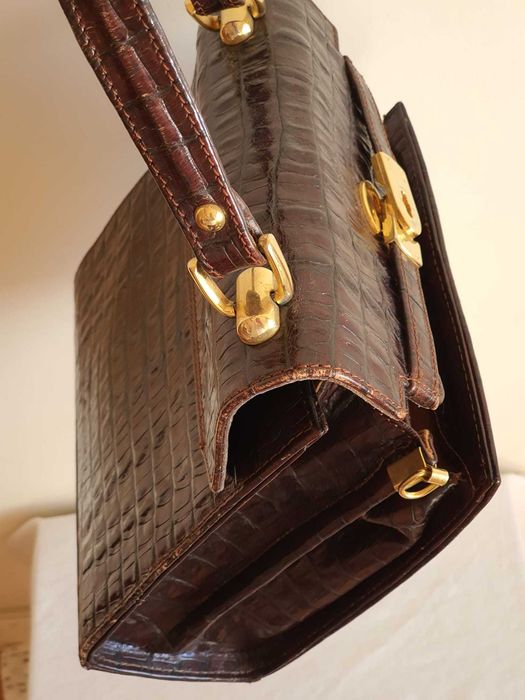 Mala de Senhora em Pele