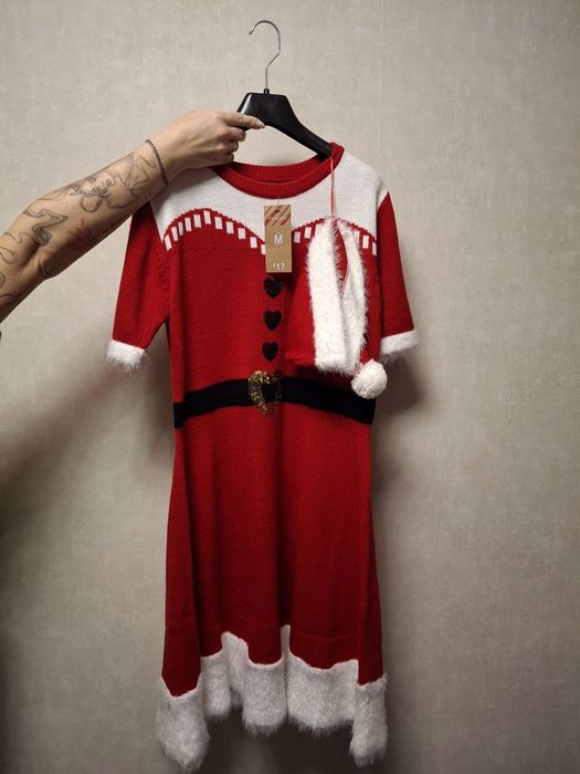 Новое новогоднее платье с шапочкой