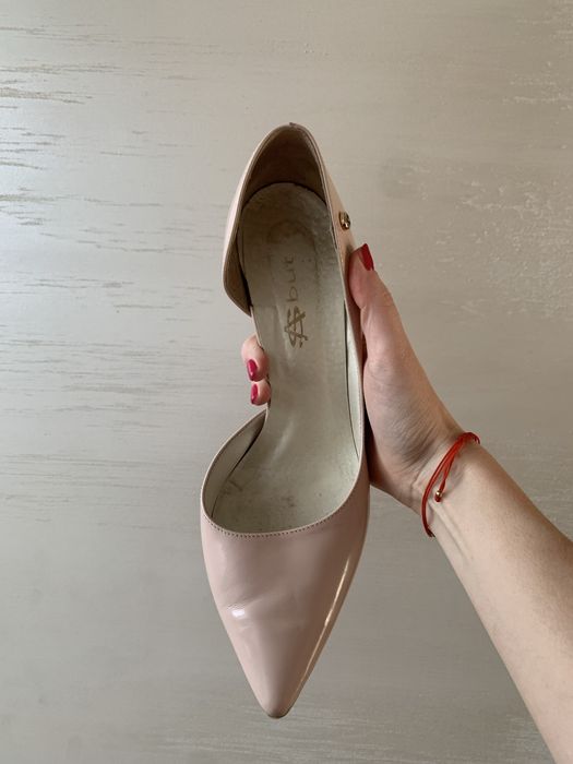 Eleganckie buty na szpilce 40